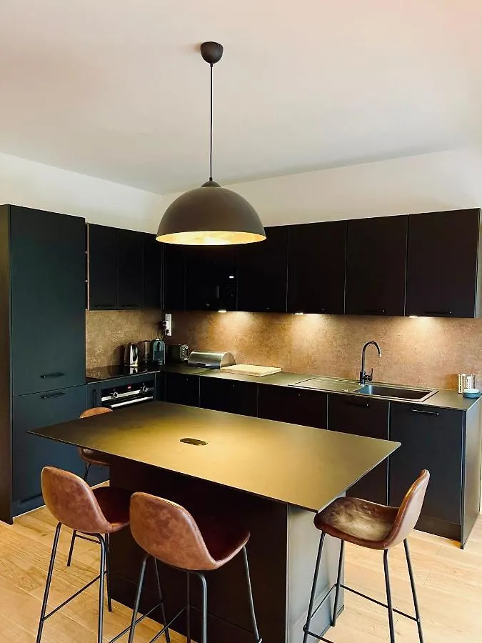 Appart Standing Avec Vue Grand Balcon - Parking - Clim Cassis Apartment