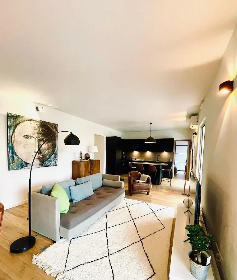 Appart Standing Avec Vue Grand Balcon - Parking - Clim Cassis
